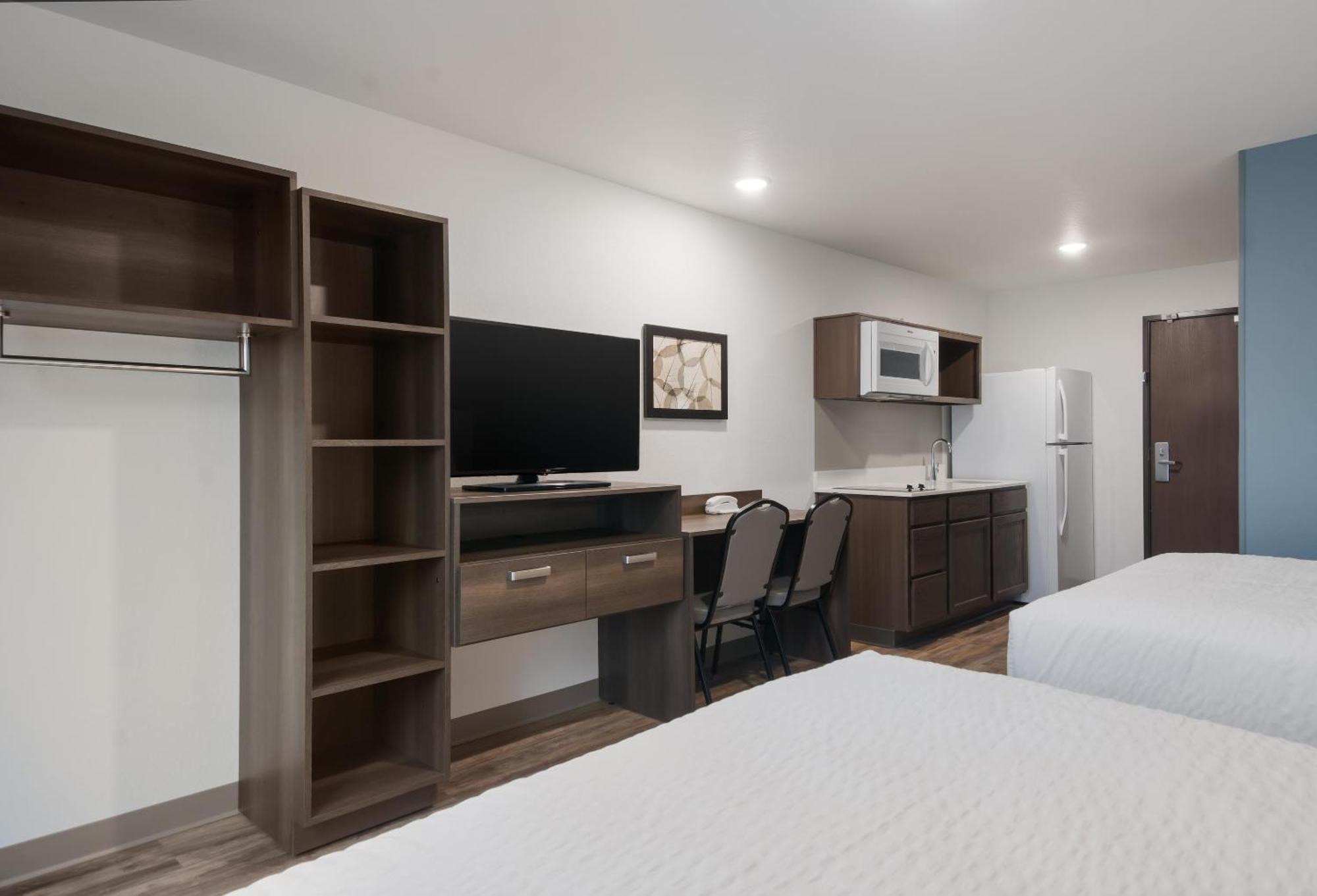 Woodspring Suites Tampa Airport North Veterans Expressway ภายนอก รูปภาพ
